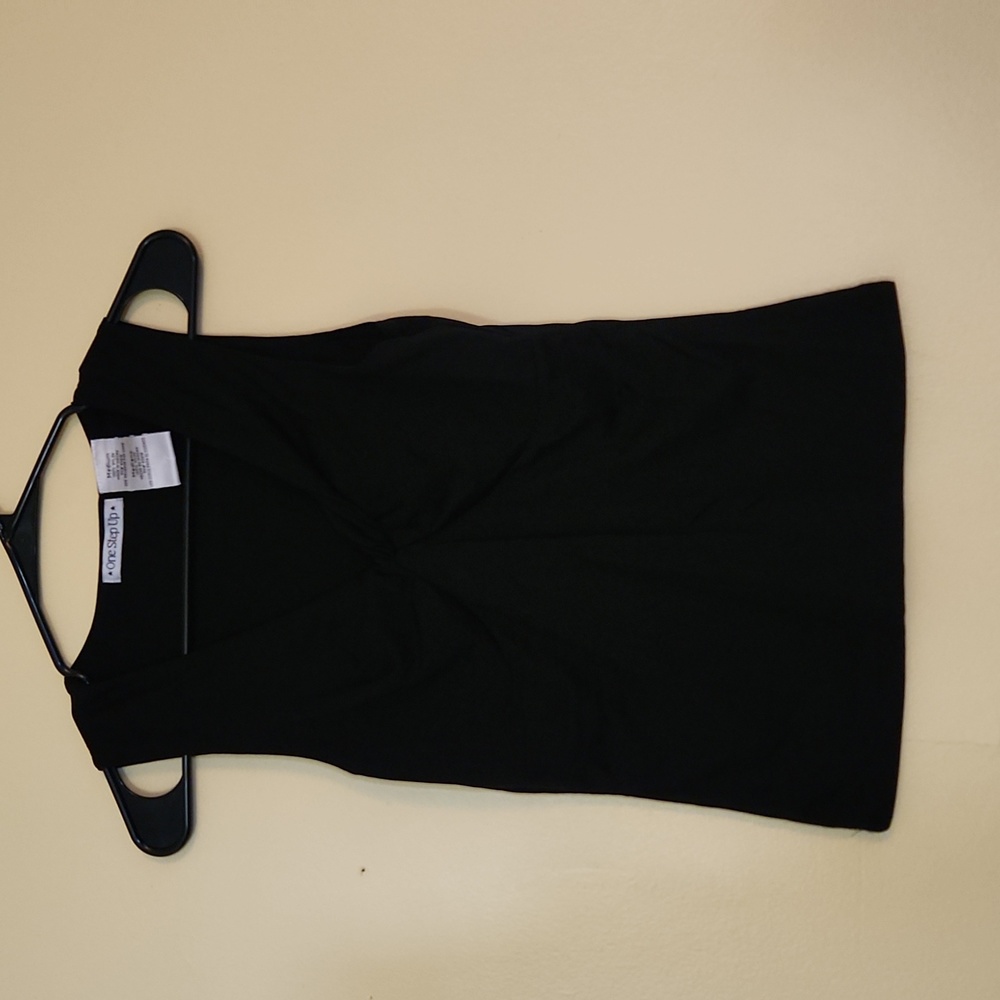 Black v-neck tank top